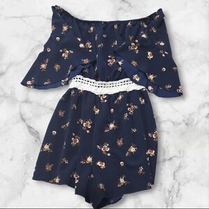 Rue21 Woman's Navy Blue Floral Print Romper Size Xtra Large (XL) D33